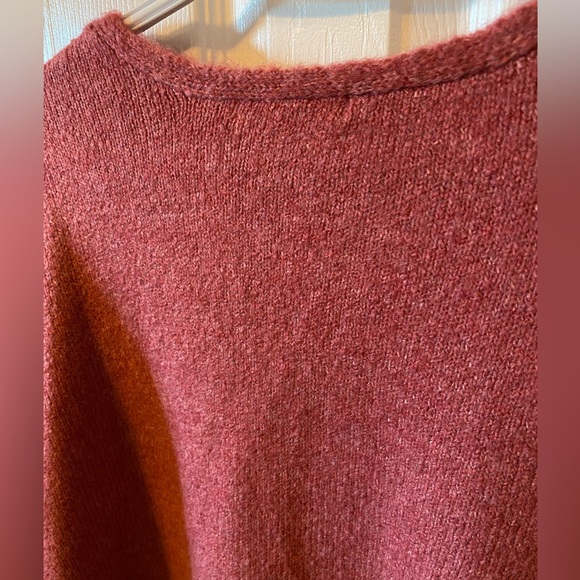 🍁 Flattering V-neck Sweater - Joe Fresh, mauve colour - excellent condition! - Picture 4 of 6